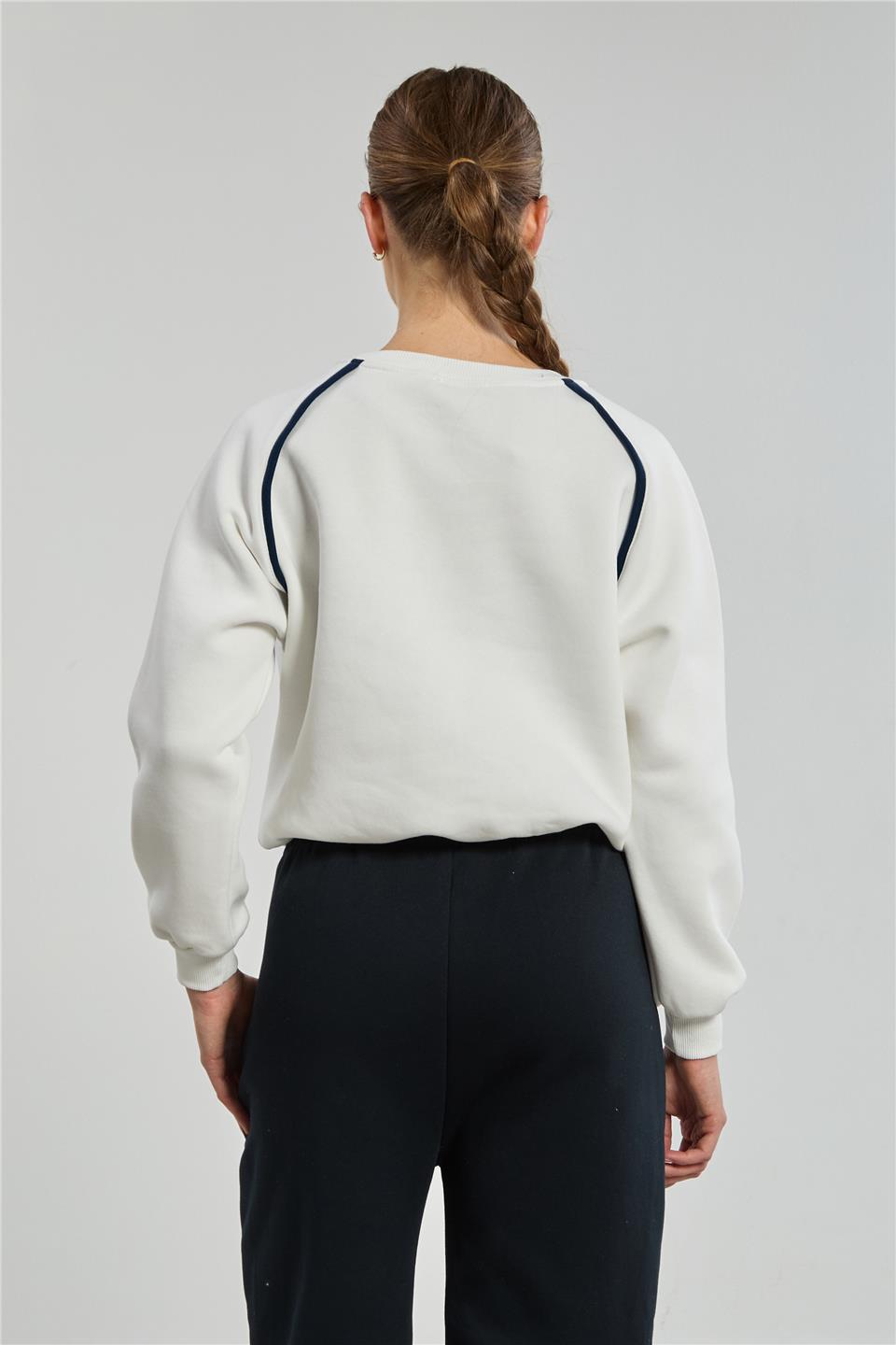 Kadın Bisiklet Yaka Kolları Biyeli Sweatshirt - Ekru