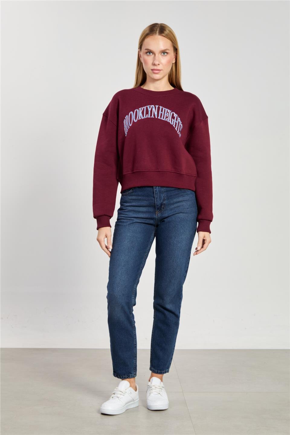 Kadın Brooklyn Yazılı Sweatshirt - Vişne