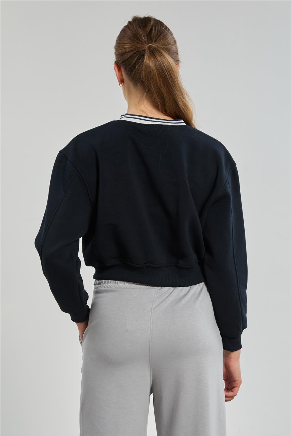 Kadın Chicago Yazılı Crop Sweatshirt - Lacivert