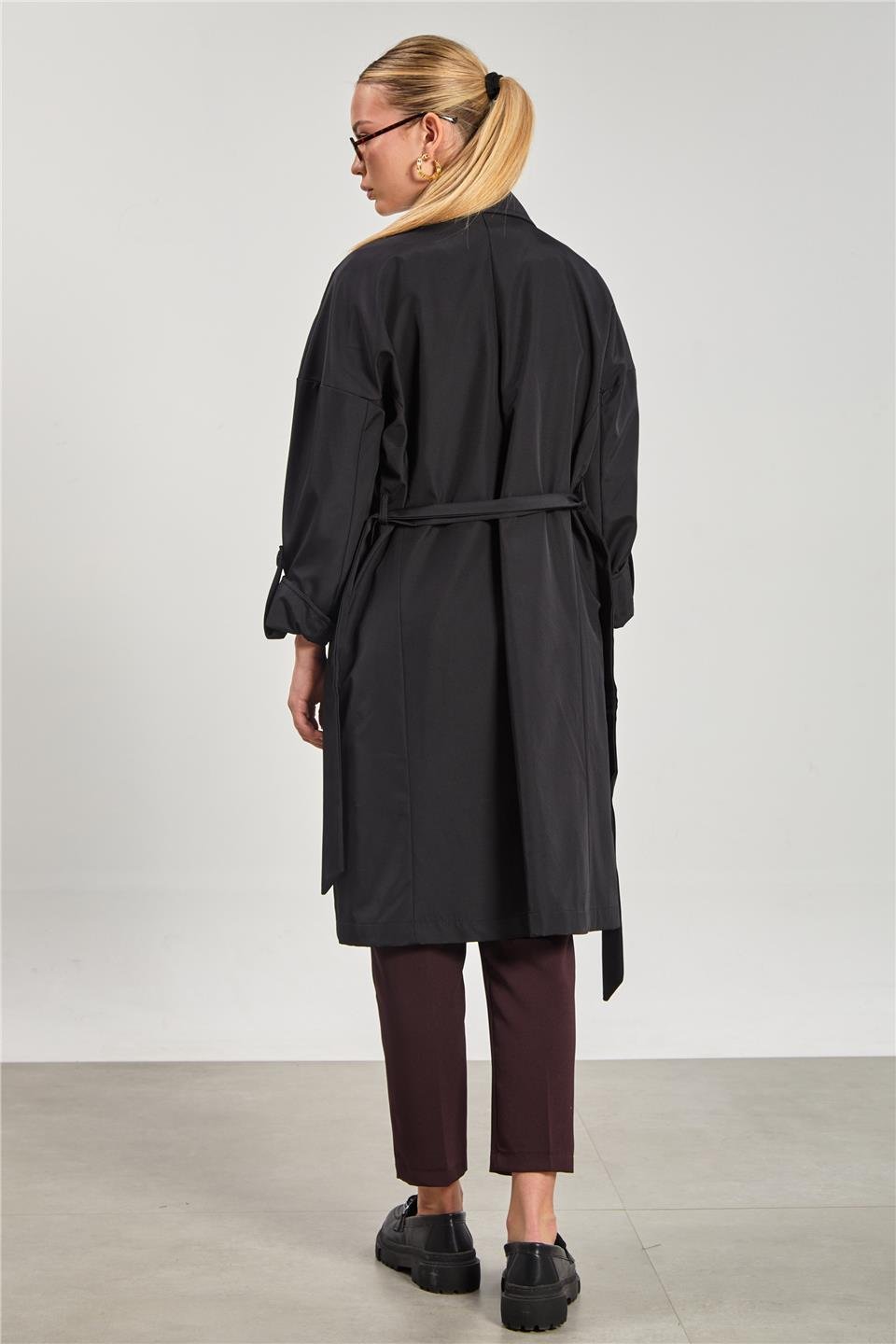 Kadın Çift Düğmeli Kruvaze Yaka Trençkot - Siyah