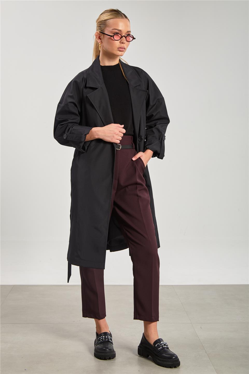 Kadın Çift Düğmeli Kruvaze Yaka Trençkot - Siyah