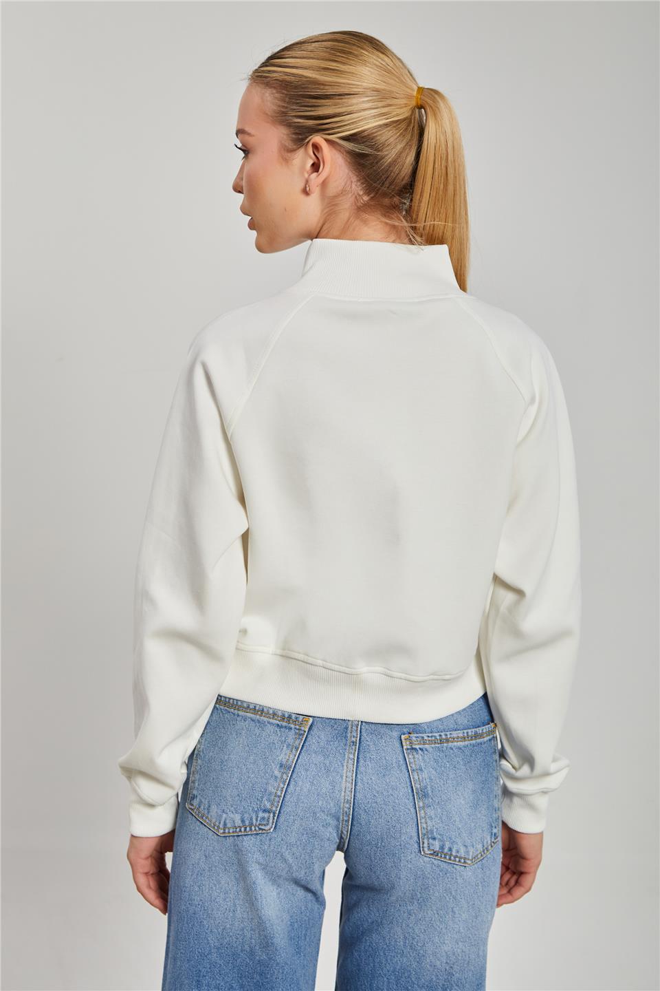 Dik Yaka Fermuarlı Sweatshirt - Ekru