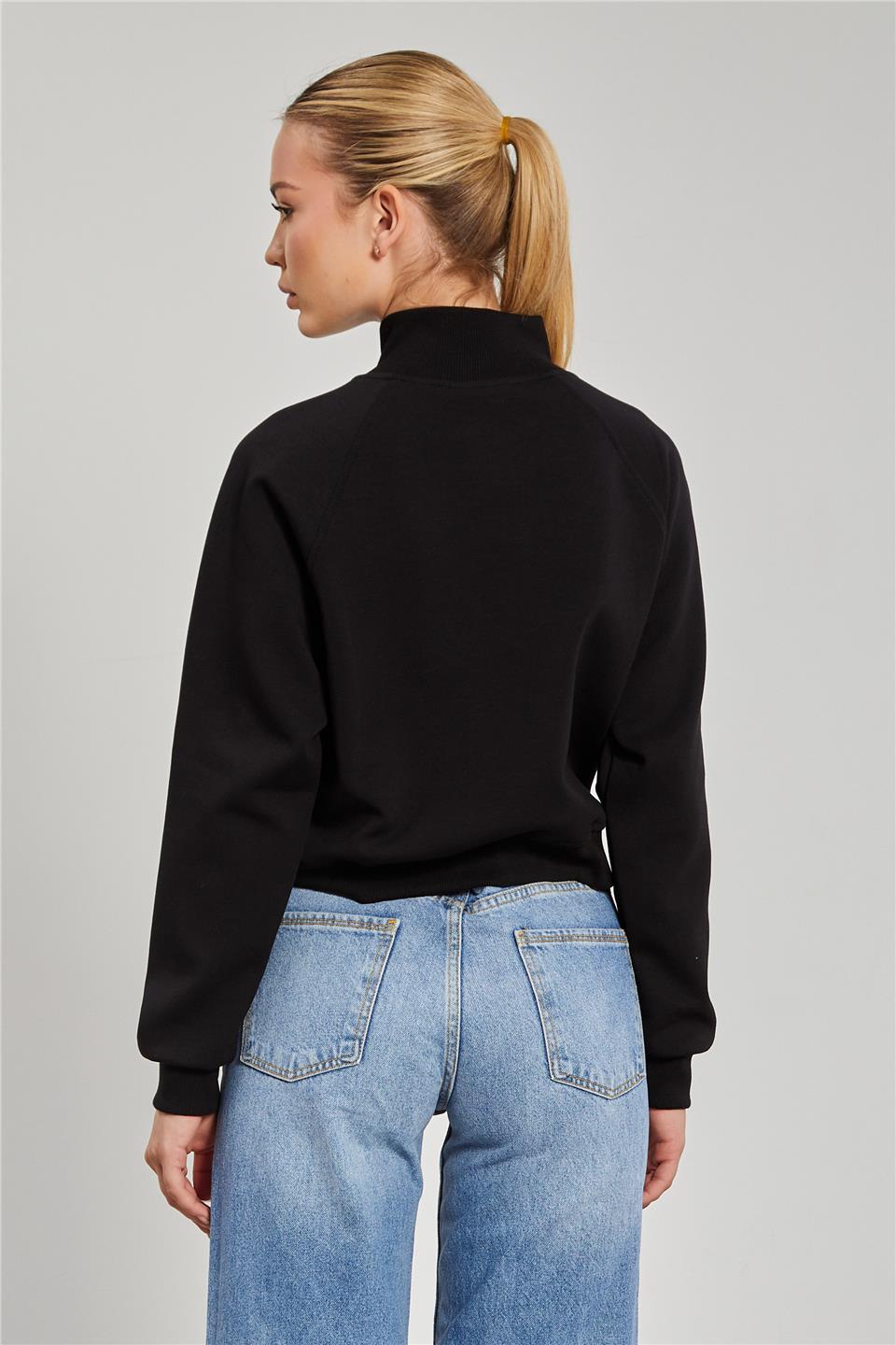 Dik Yaka Fermuarlı Sweatshirt - Siyah
