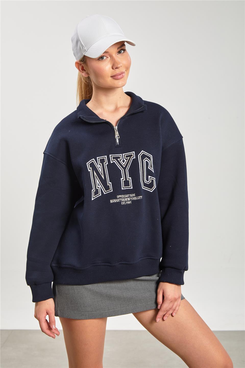 Kadın Dik Yaka Yarım Fermuarlı Baskılı Sweatshirt - Lacivert