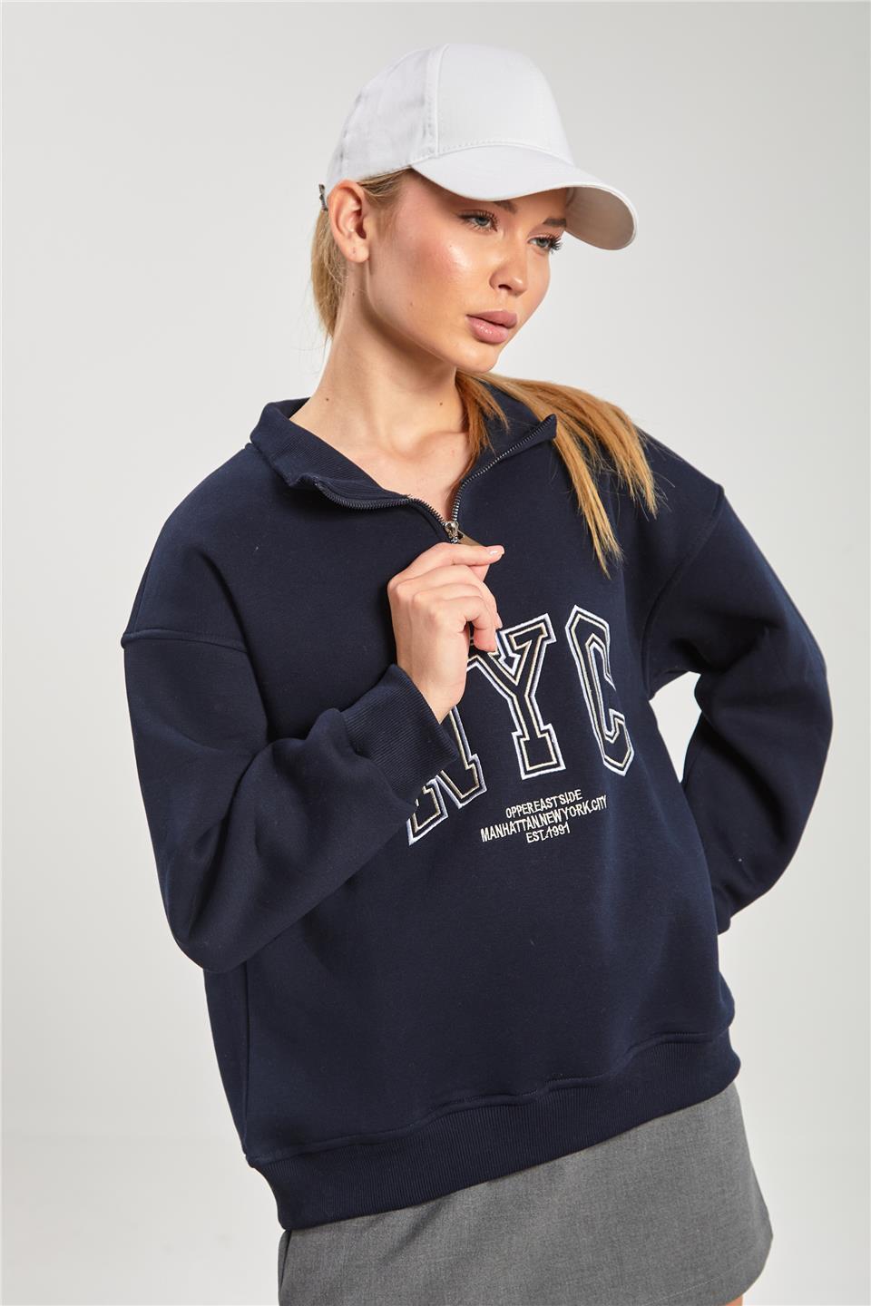 Kadın Dik Yaka Yarım Fermuarlı Baskılı Sweatshirt - Lacivert