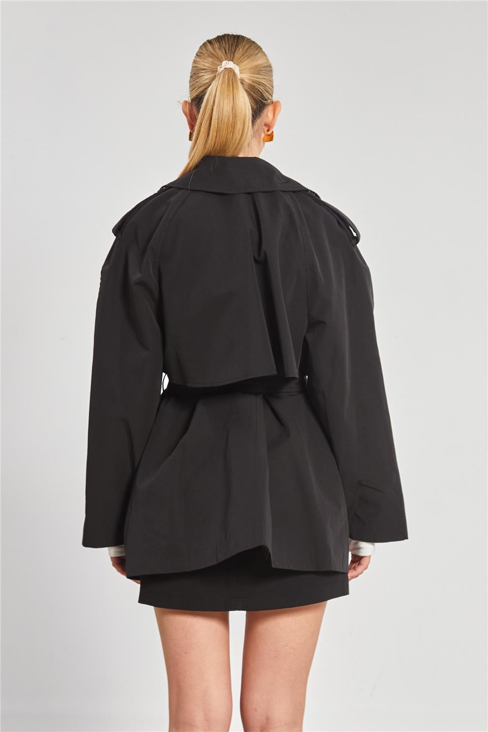 Düğmeli Beli Kuşaklı Kadın Trençkot - Siyah