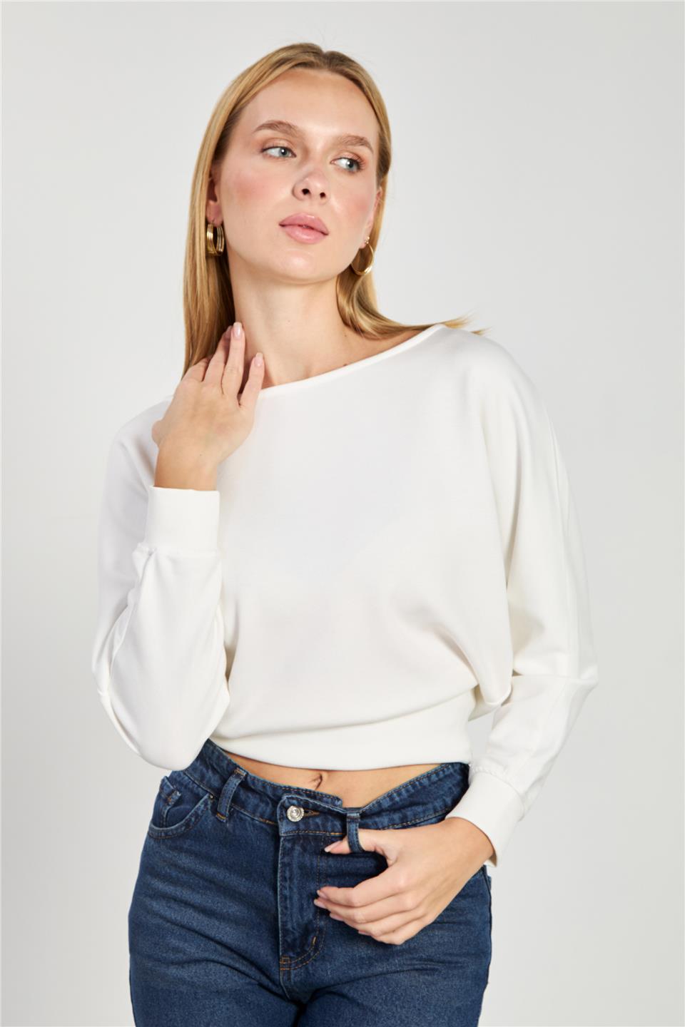 Kadın Geniş Yaka Sweatshirt - Ekru