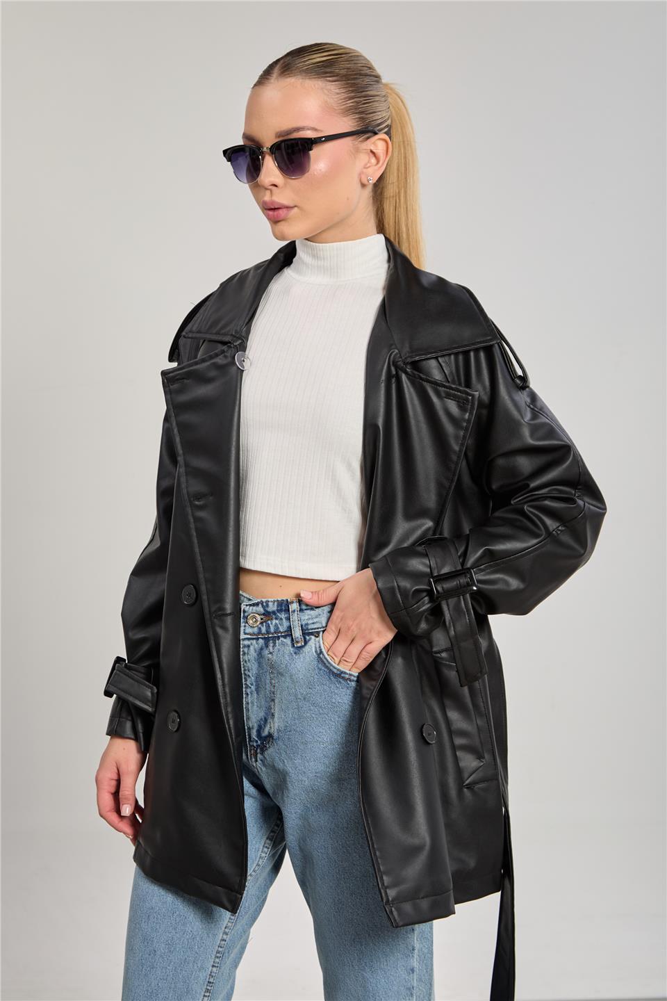 Kadın Beli Kuşaklı Deri Görünümlü Trençkot - Siyah