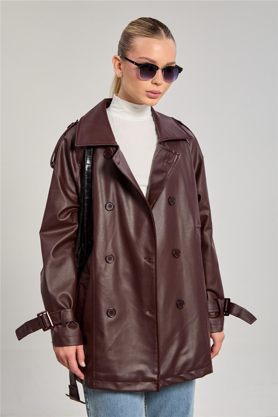 Kadın Beli Kuşaklı Deri Görünümlü Trençkot - Mürdüm