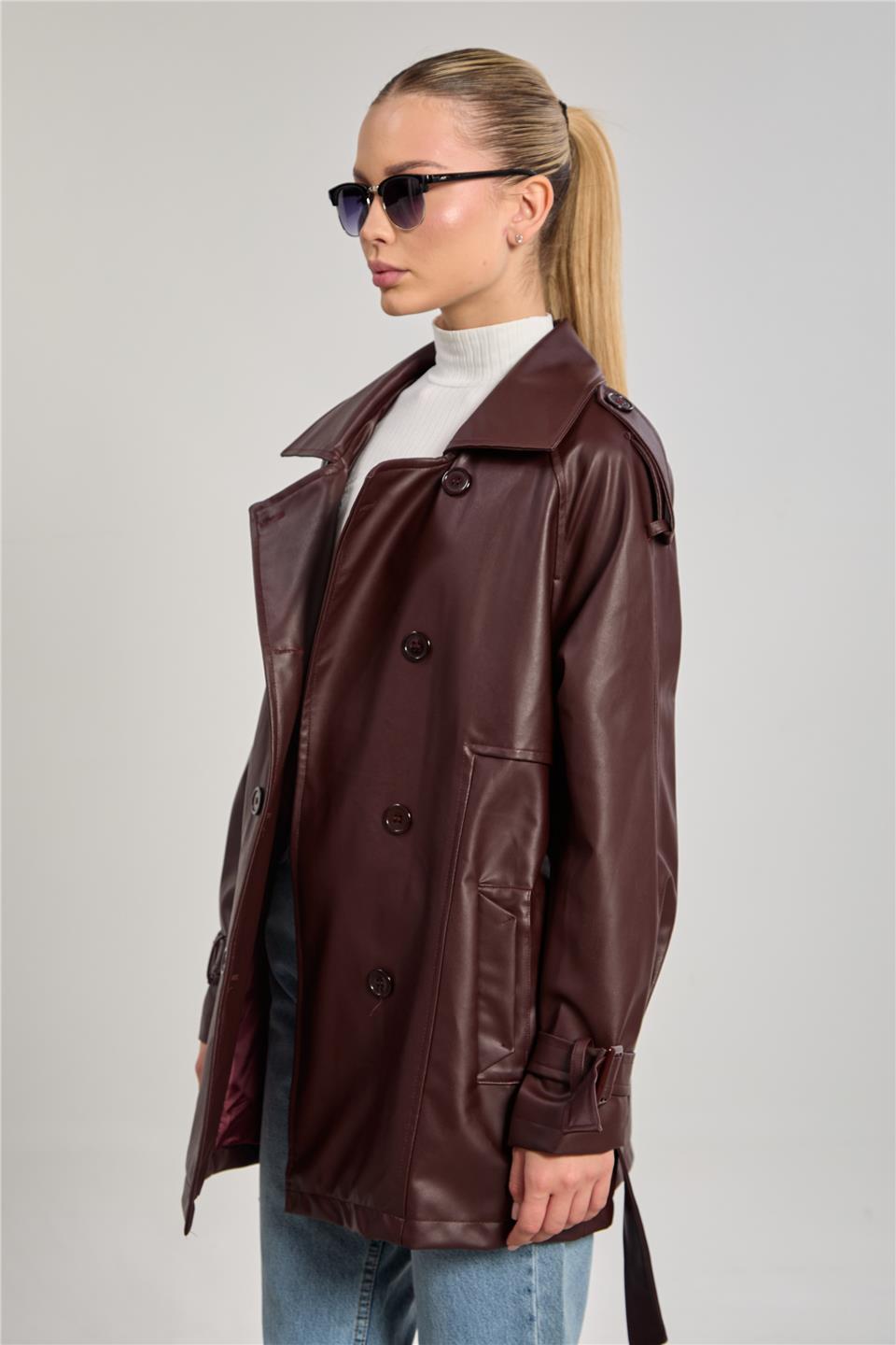 Kadın Beli Kuşaklı Deri Görünümlü Trençkot - Mürdüm