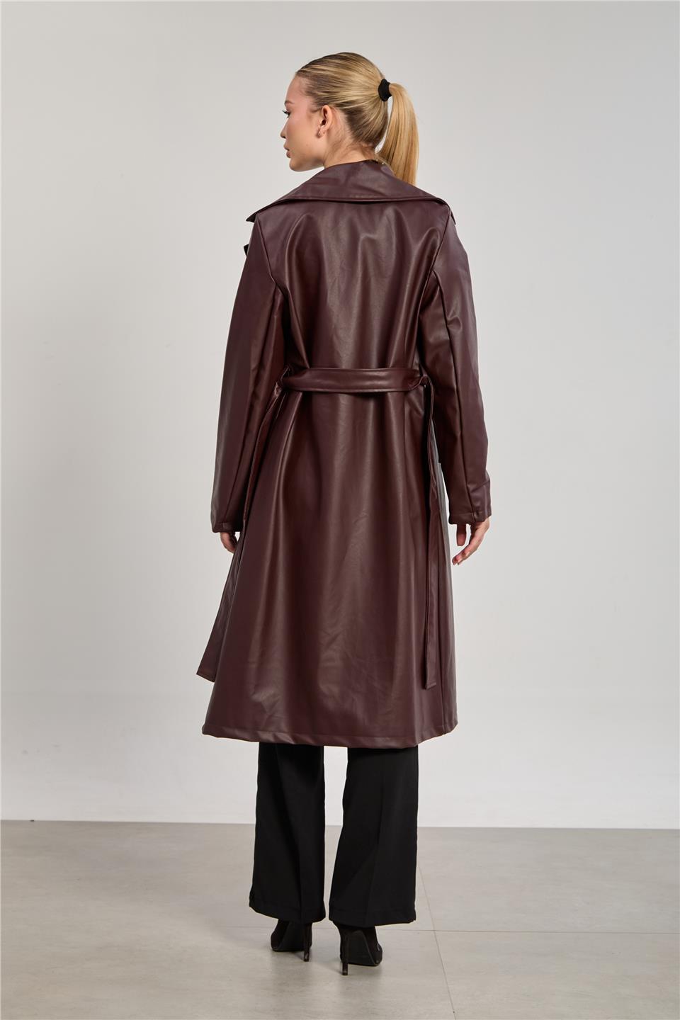 Kadın Deri Görünümlü Suni Trençkot - Bordo