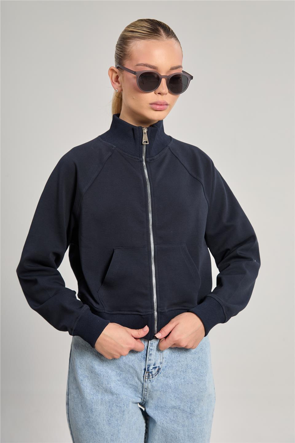 Kadın Dik Yaka Fermuarlı Sweatshirt - Lacivert 
