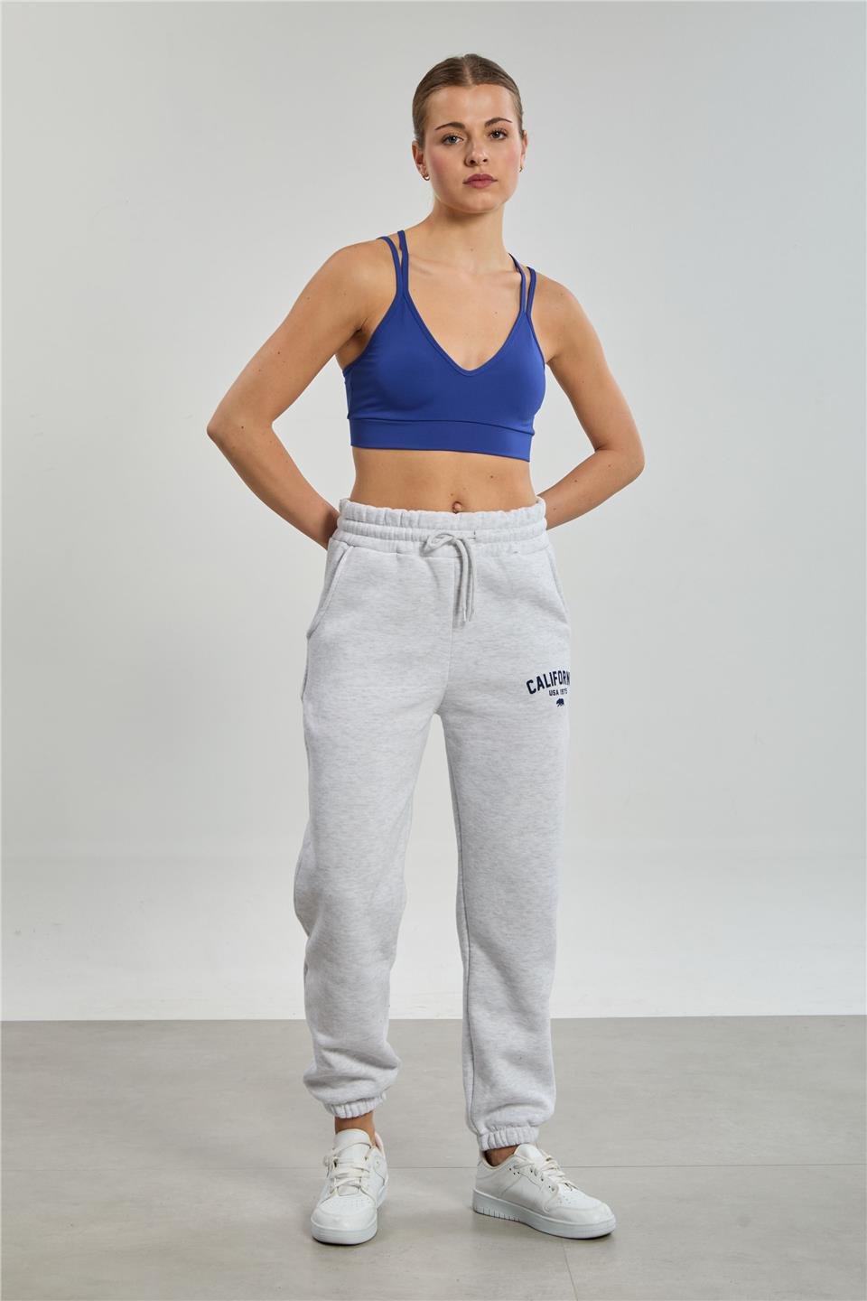 Kadın Paçası Lastikli California Baskılı Eşofman Altı - Kar Melanj 