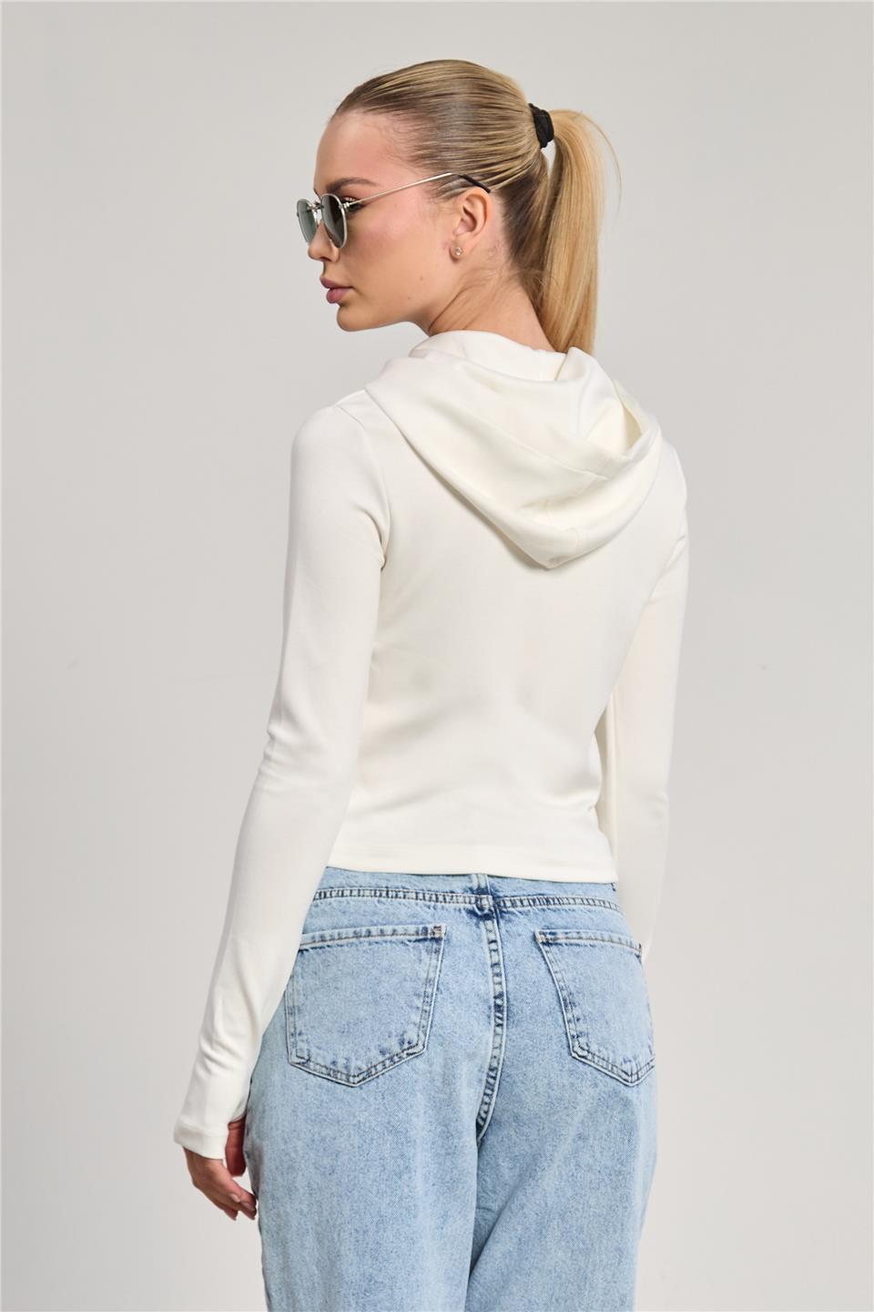 Kadın Parmak Geçmeli Fermuarlı Sweatshirt - Ekru