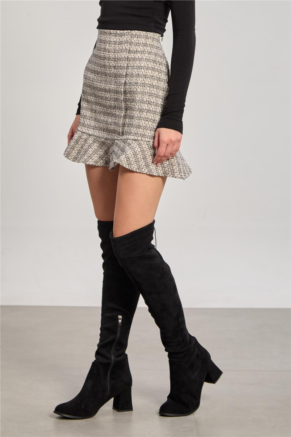 Kadın Yanı Düğmeli Fırfırlı Mini Tüvit Etek - Krem