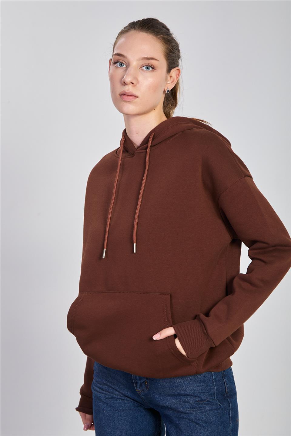 Kadın Kapüşonlu Kanguru Cepli Sweatshirt - Kahve