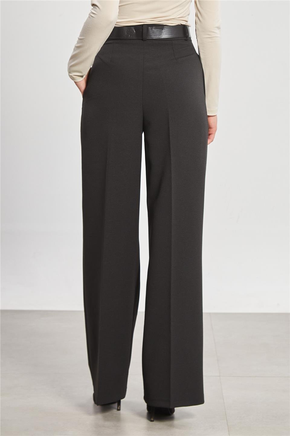 Kemerli Pileli Palazzo Kumaş Kadın Pantolon - Siyah