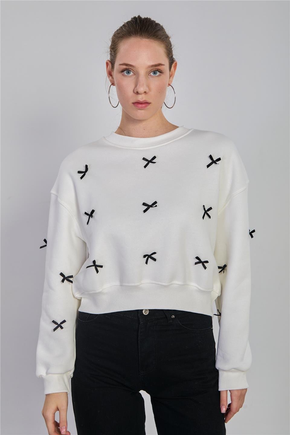 Kadın Kurdeleli Crop Sweatshirt - Ekru