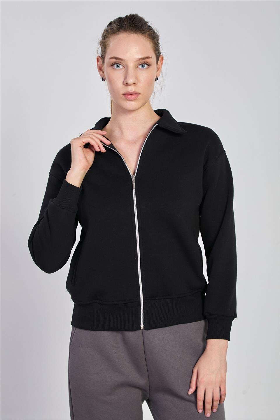 Kadın Yakalı Fermuarlı Sweatshirt - Siyah