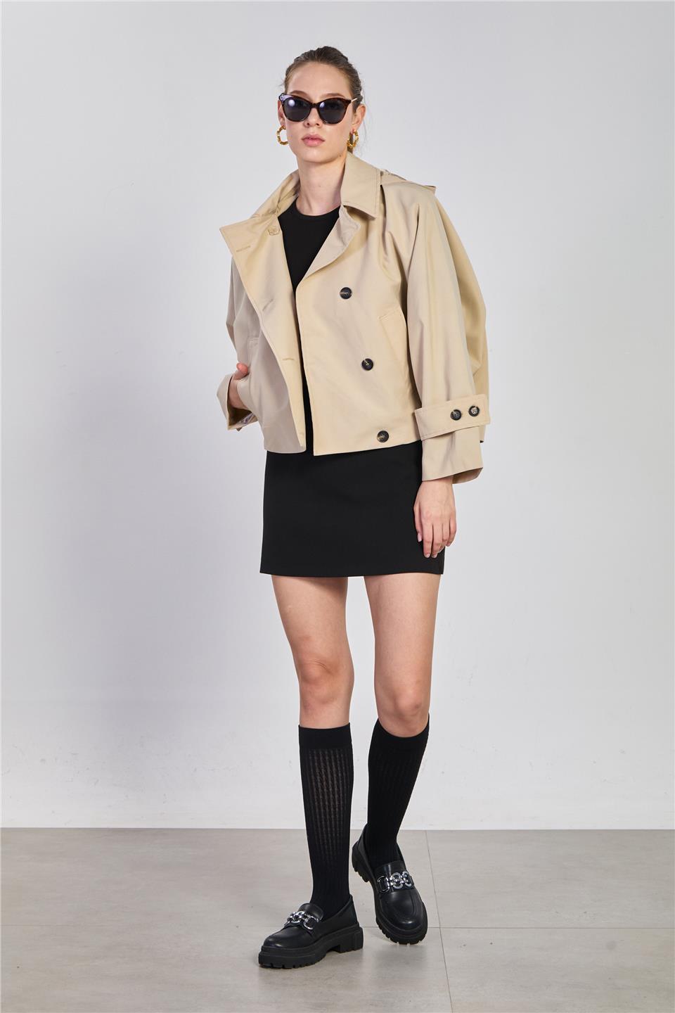 Kadın Yarasa Kol Kapüşonlu Kısa Trençkot - Taş