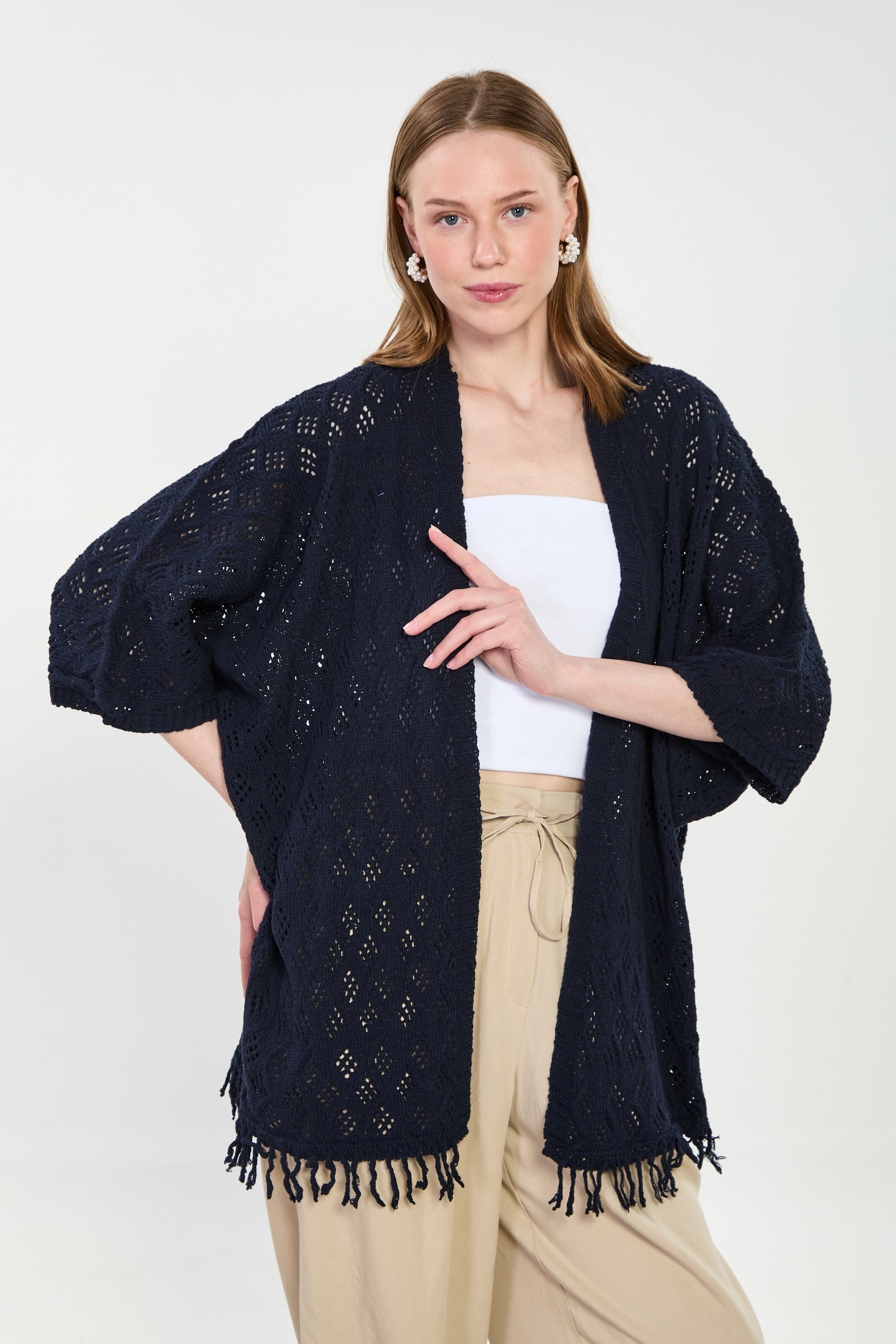 Kadın Saçaklı Yarasa Kol Ajurlu Hırka - Lacivert