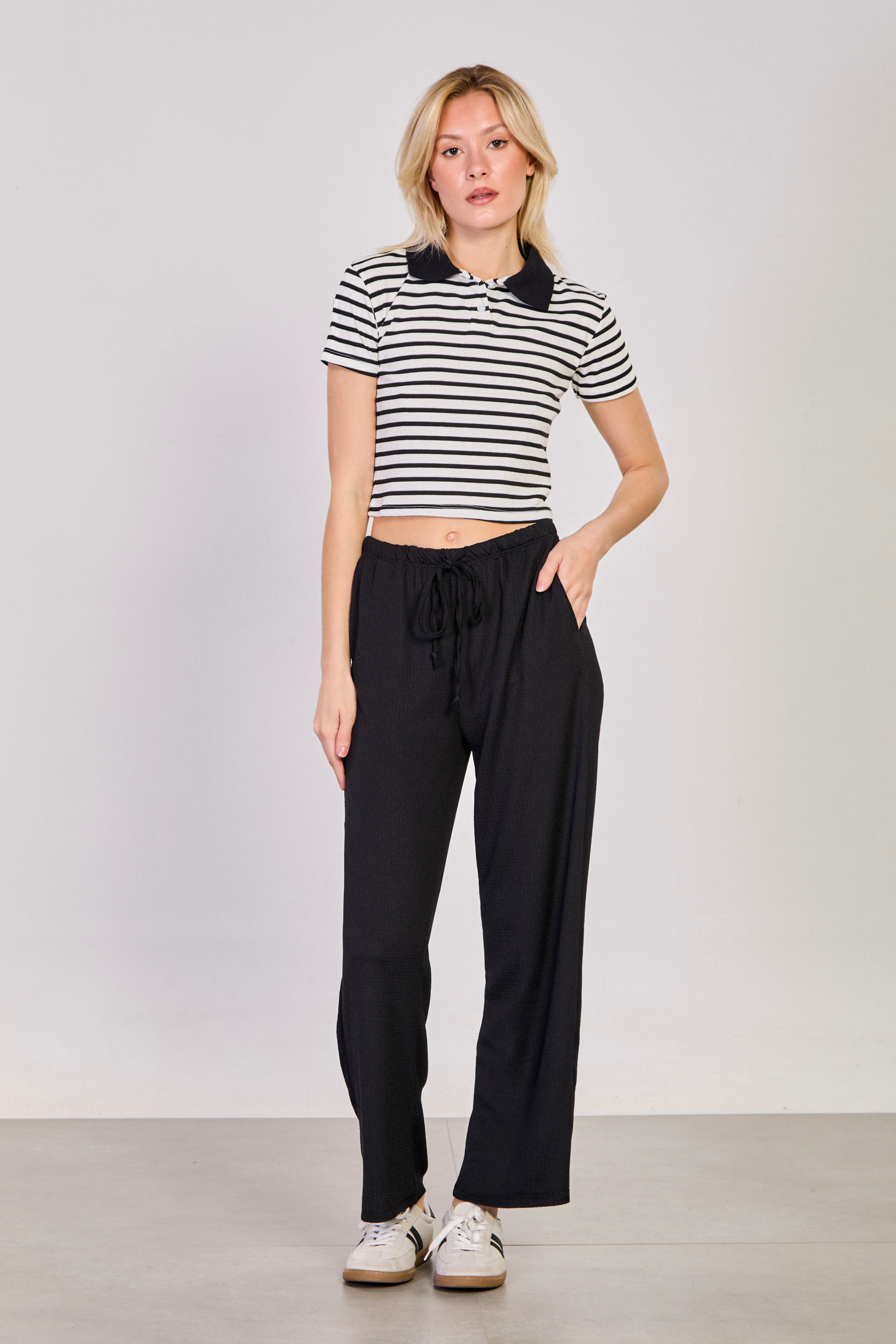 Kadın Beli Lastikli Bol Paça Pantolon - Siyah