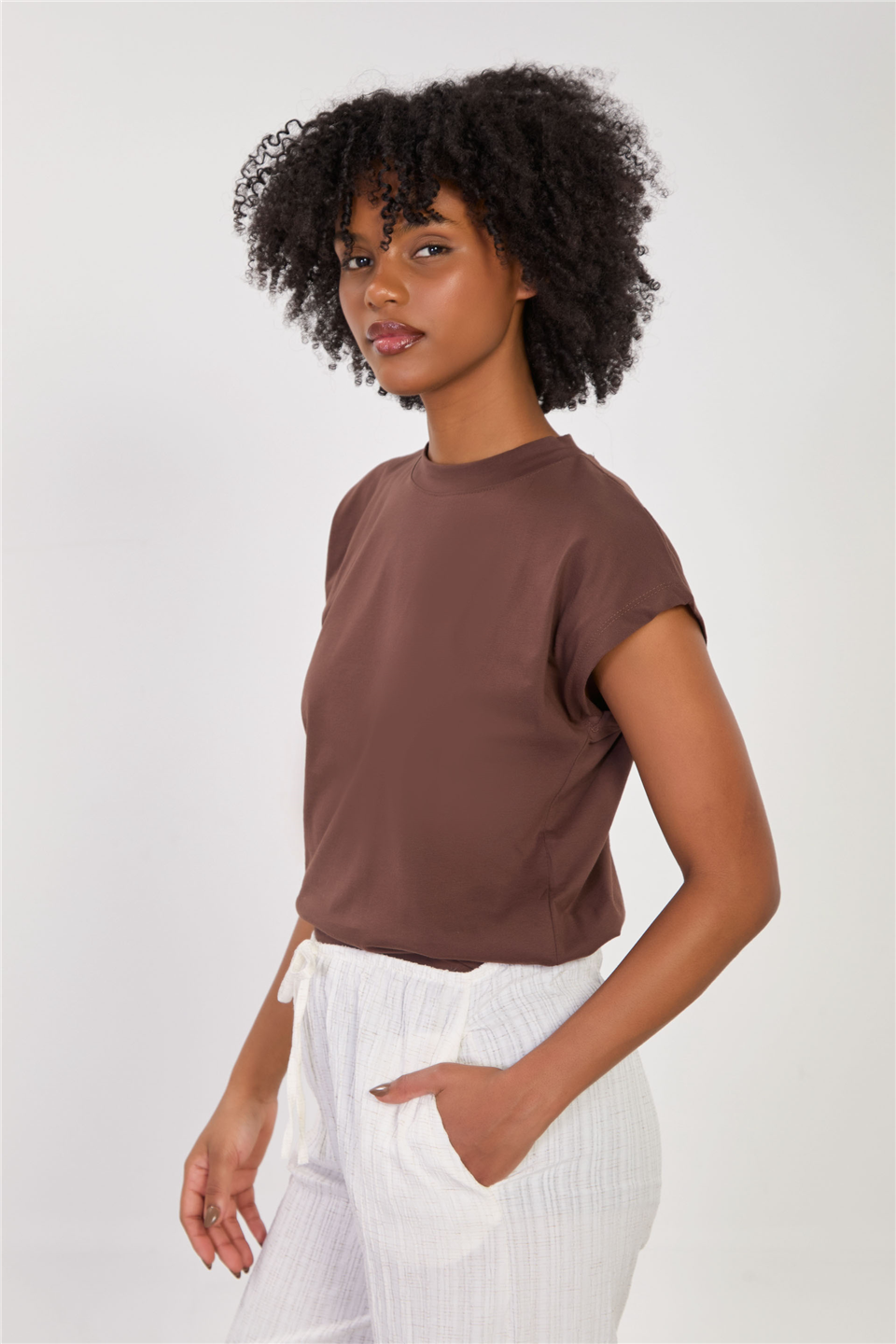 Kadın Düşük Kol Basic T-Shirt - Kahve