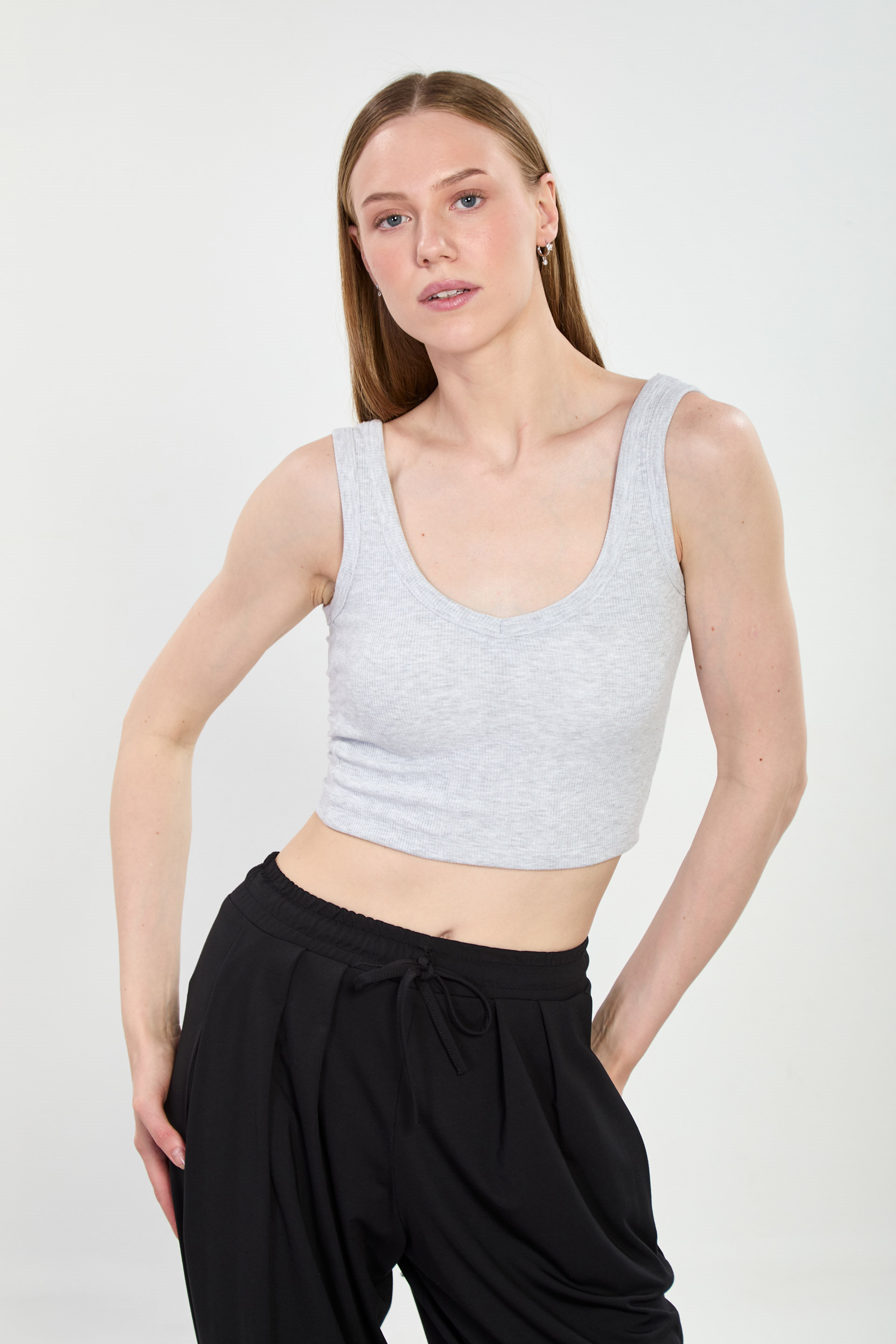 Kadın Kalın Askılı Göğüs Pedli Body - Kar Melanj