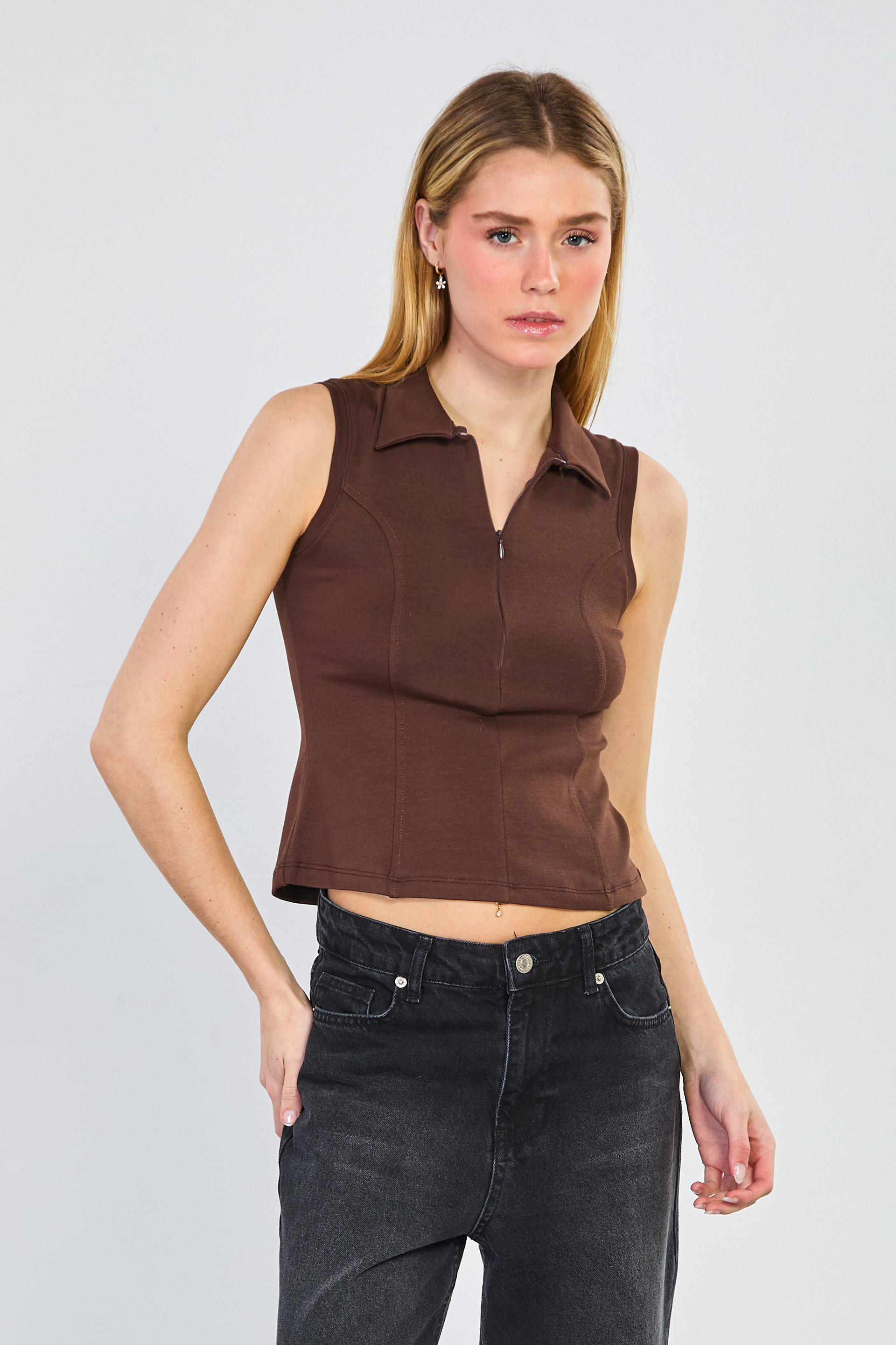 Kadın Polo Yaka Önü Fermuarlı Kolsuz Body - Acı Kahve