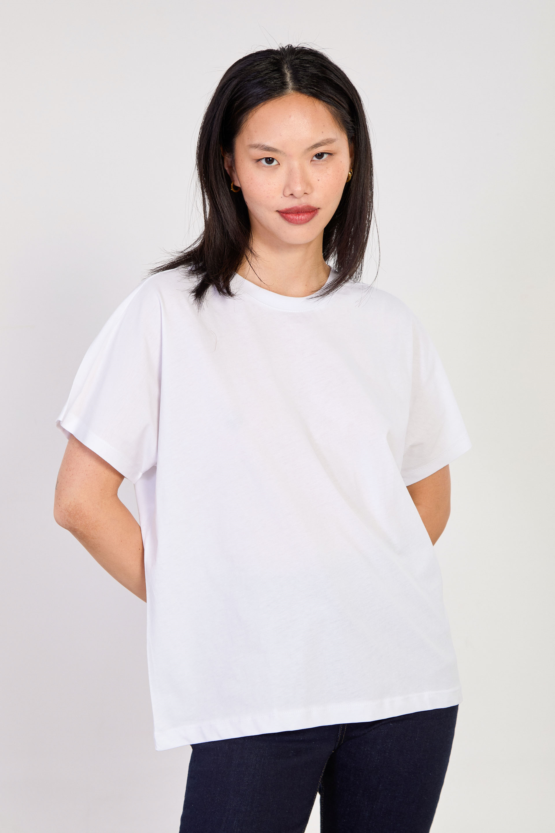 Kadın Dik Yaka Düşük Kol Oversize T-Shirt - Beyaz