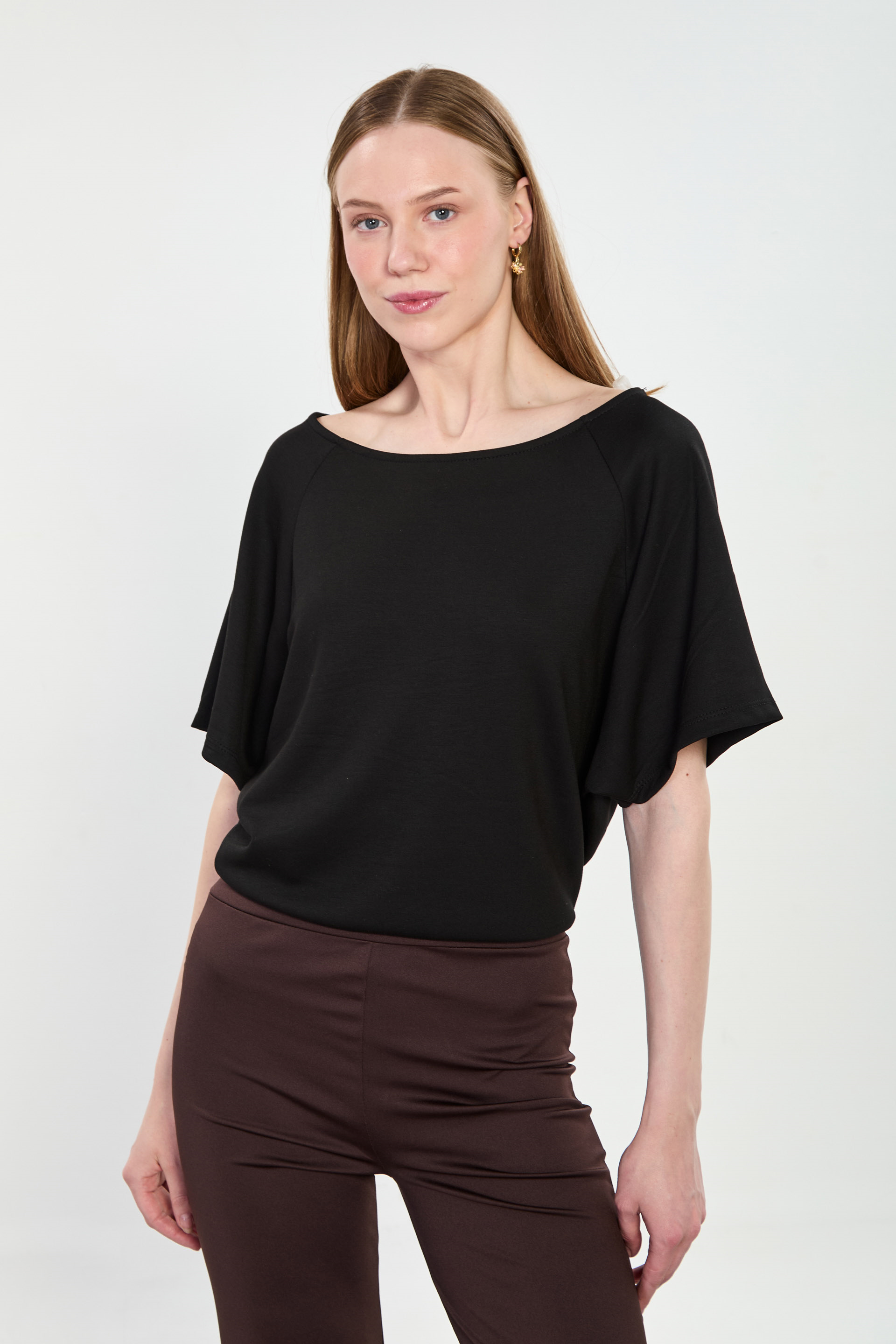 Kadın Kayık Yaka Yarasa Kol T-Shirt - Siyah