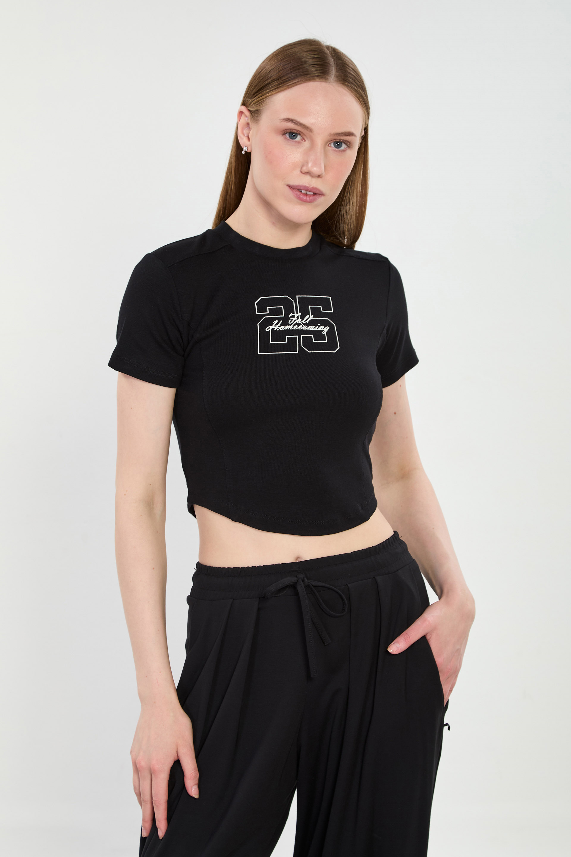 Kadın Sayı Baskılı Crop Body - Siyah