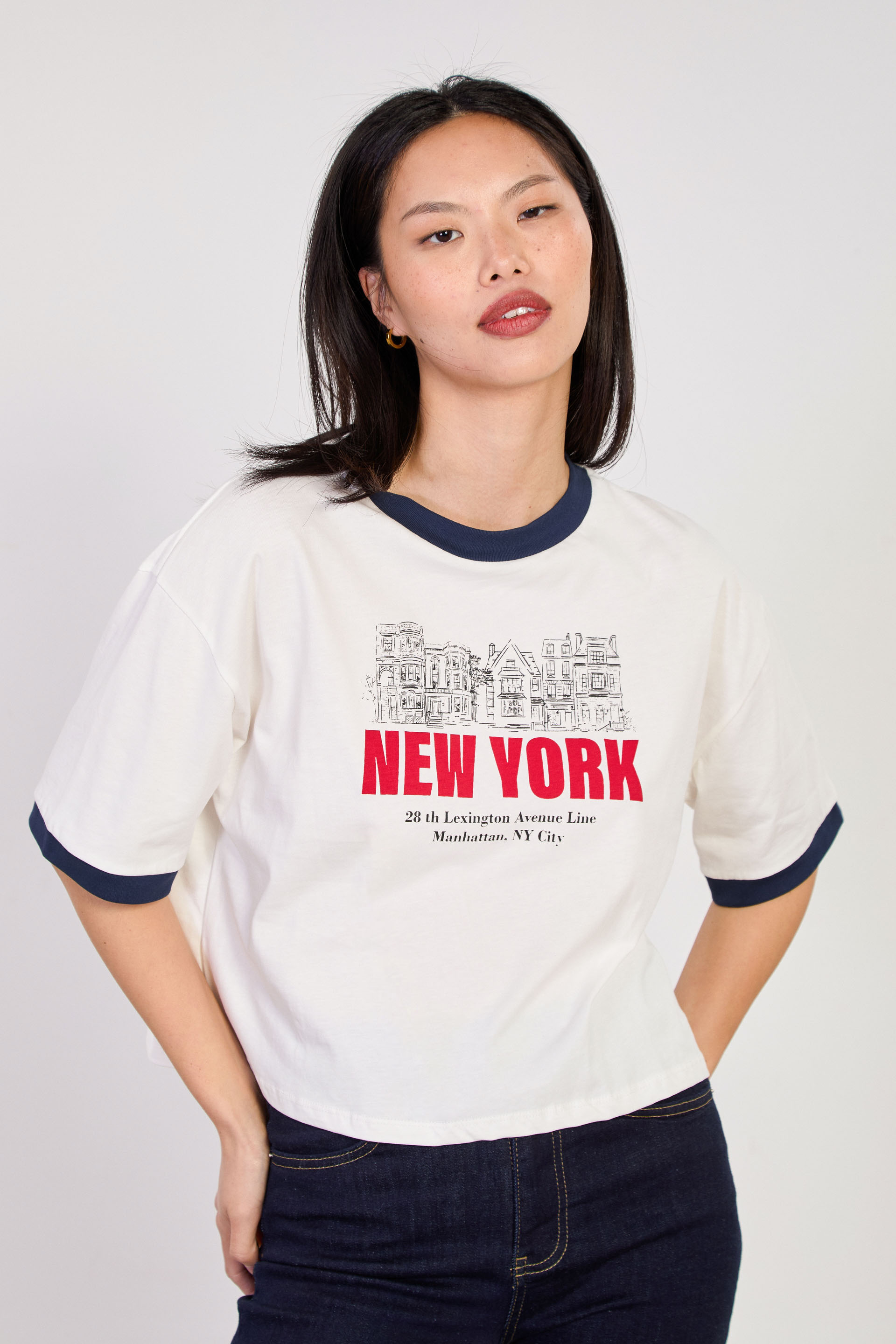 Kadın New York Yazılı Garnili T-Shirt - Ekru