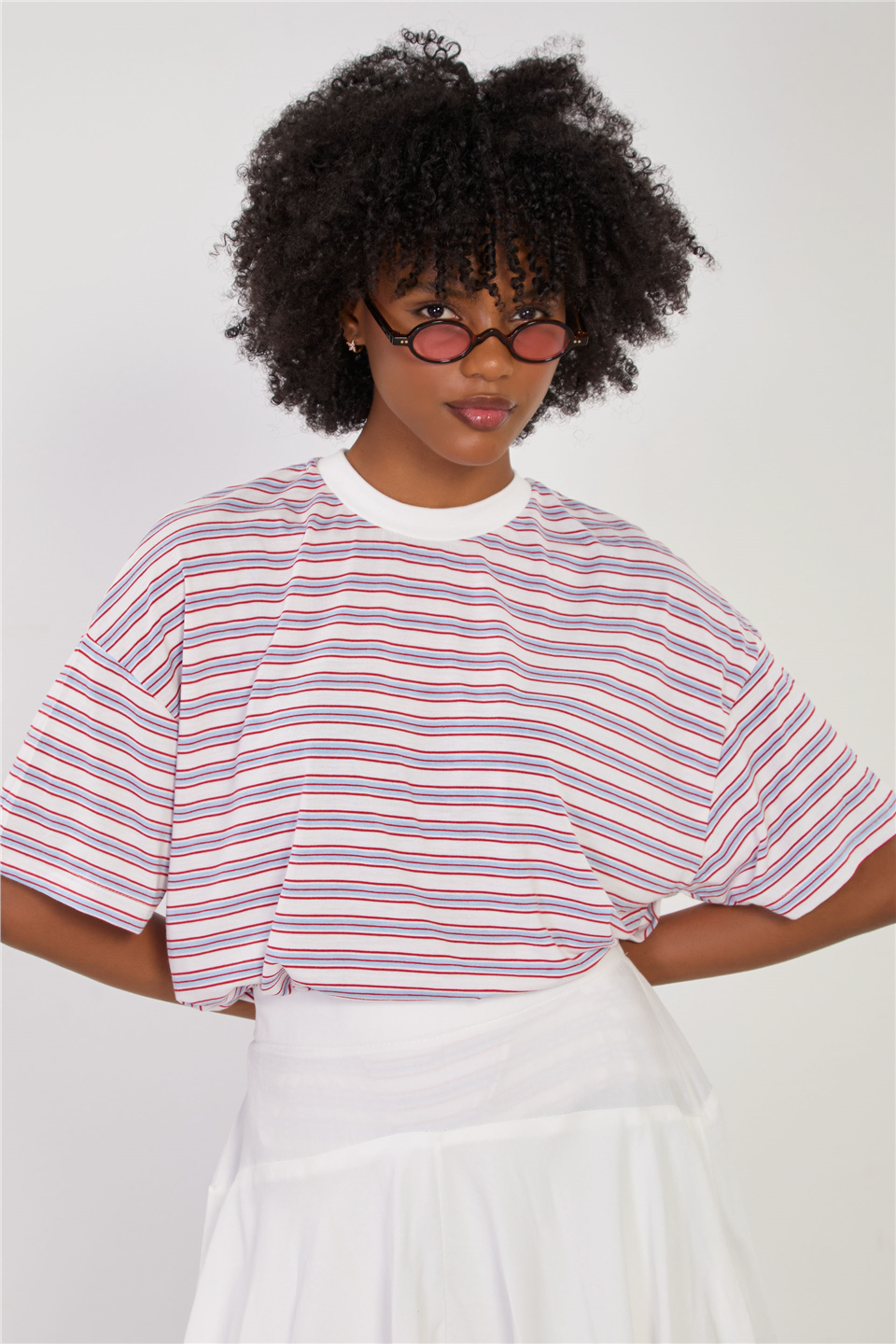 Kadın Çizgili Oversize T-Shirt - Ekru/Mavi/Kırmızı