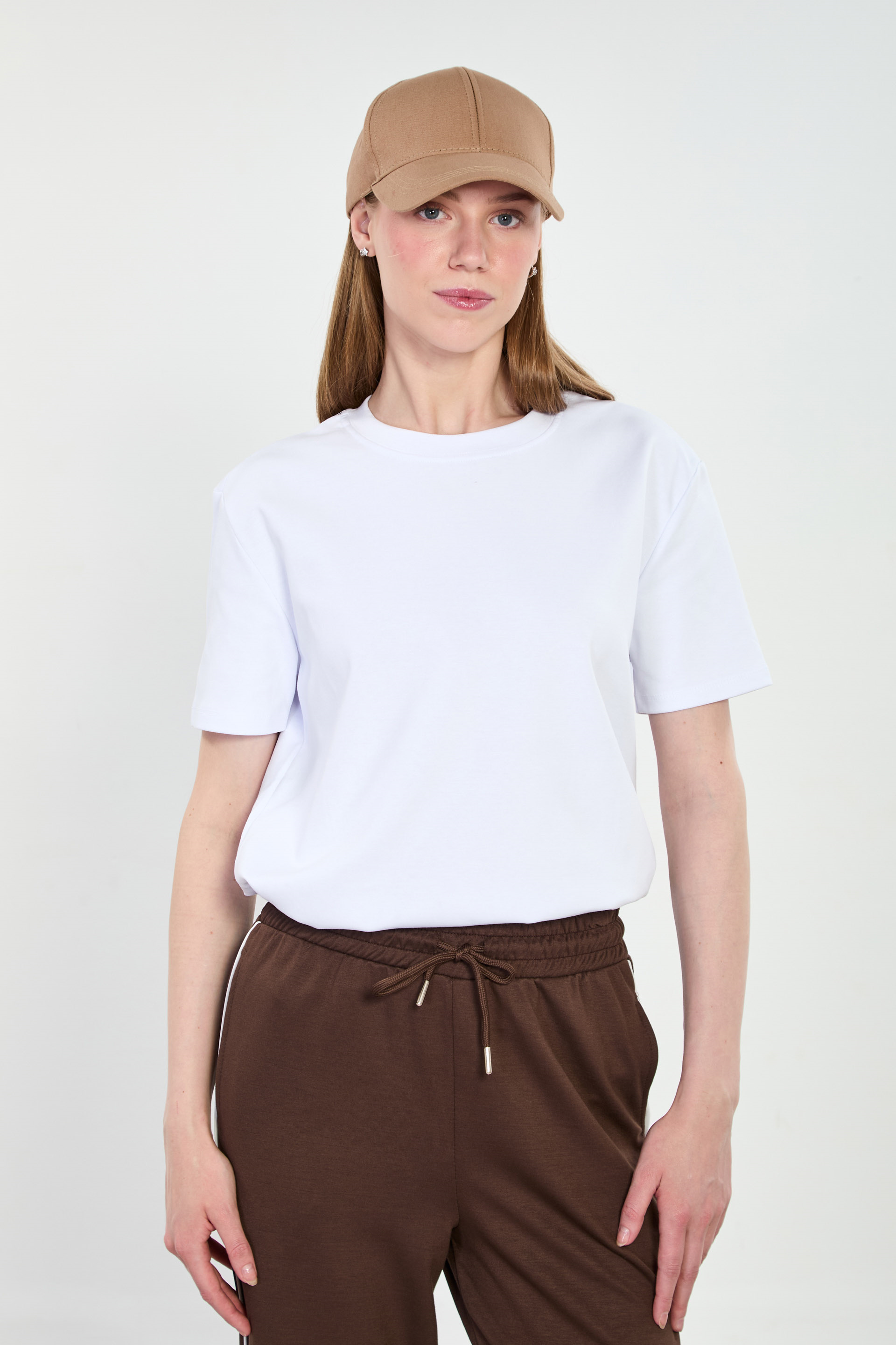 Kadın Bisiklet Yaka Oversize T-Shirt - Beyaz