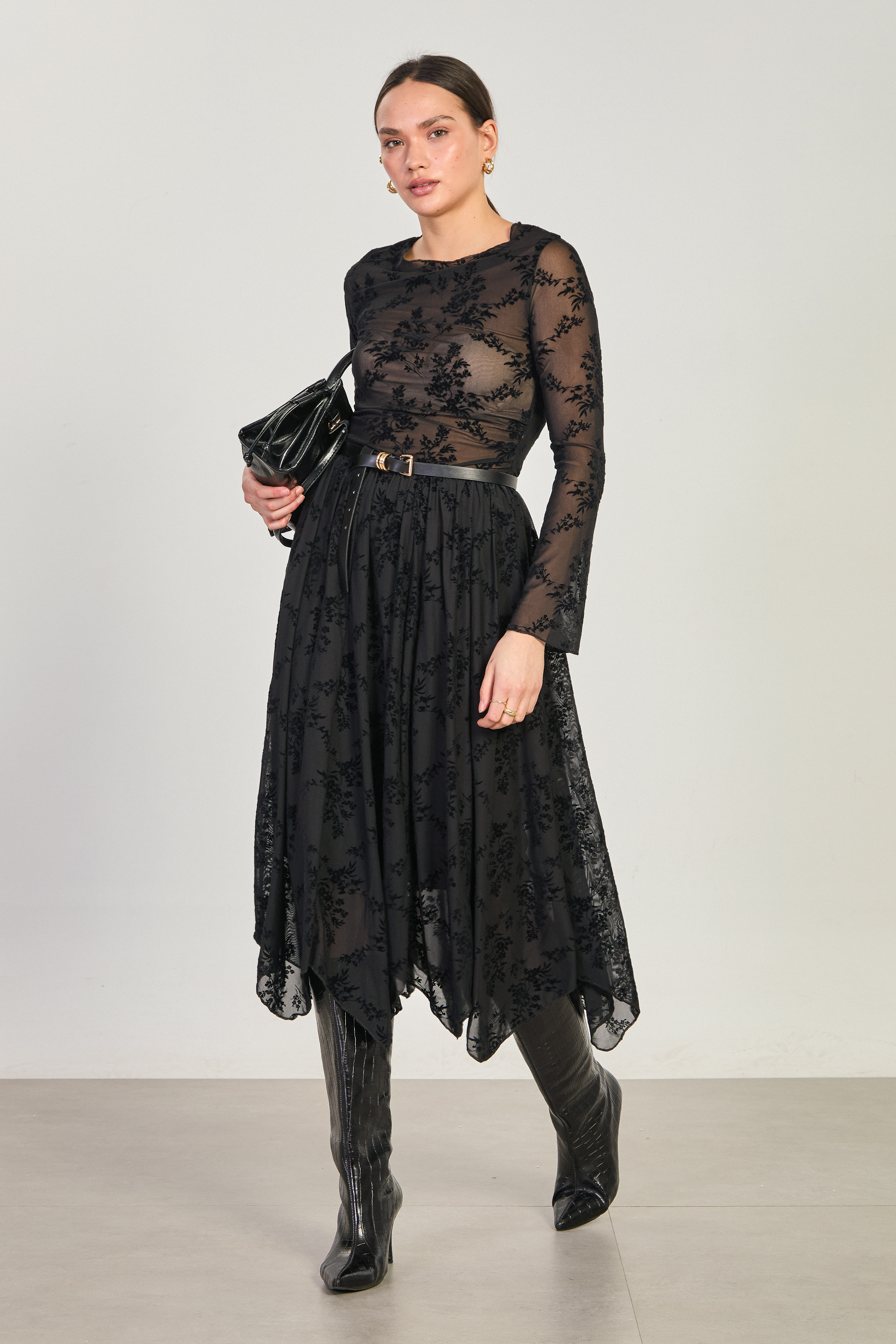 Kadın Çiçek Desenli Asimetrik Tül Etek - Siyah
