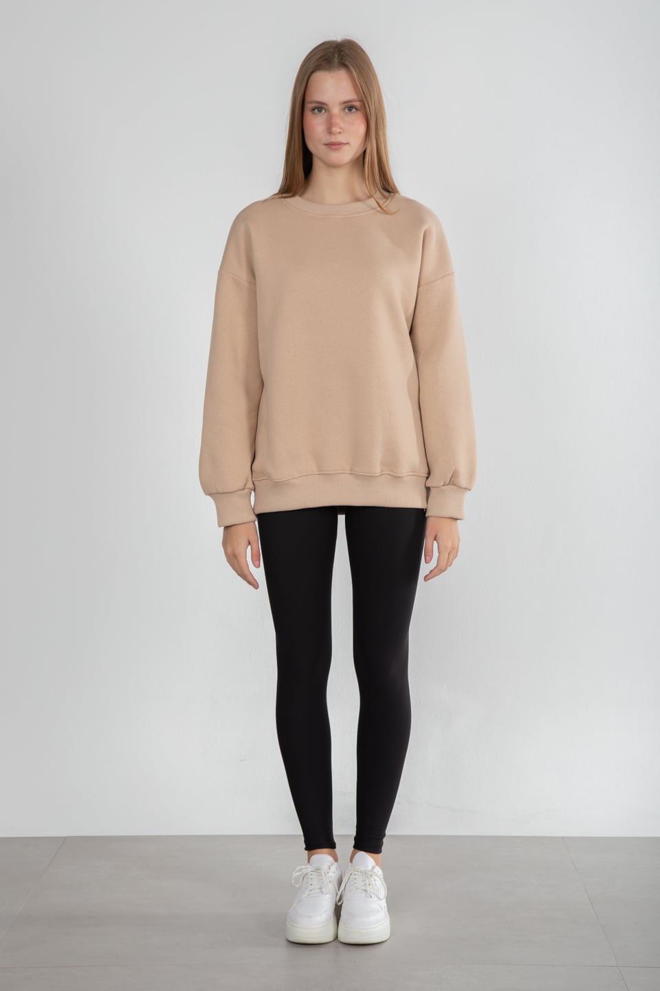 Bisiklet yaka basıc sweatshirt-DVN0465 Bej