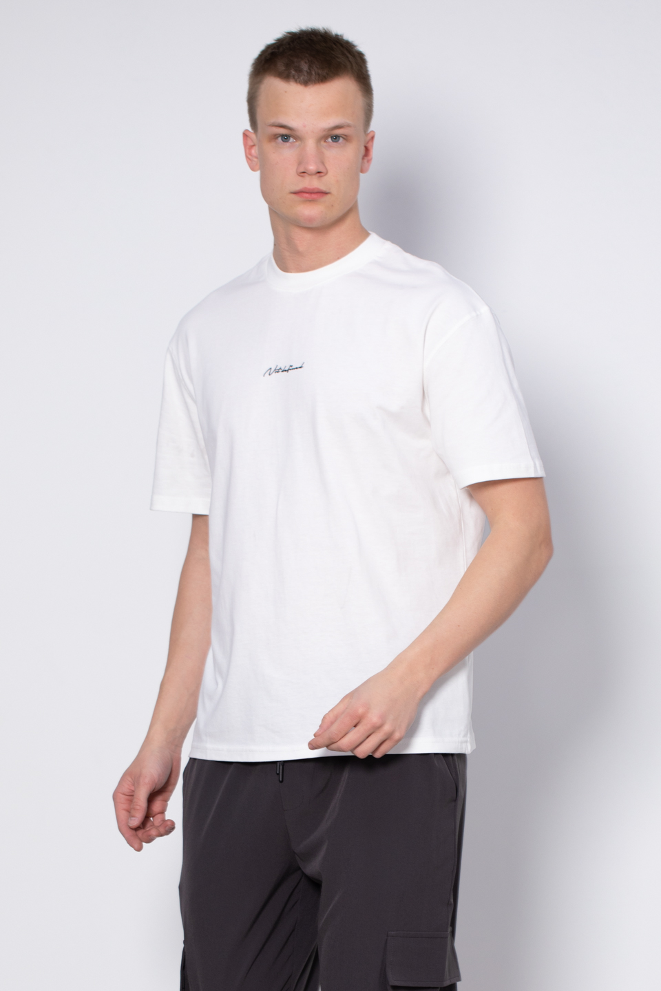 Bisiklet yaka ön yazılı t-shirt-2702 Ekru
