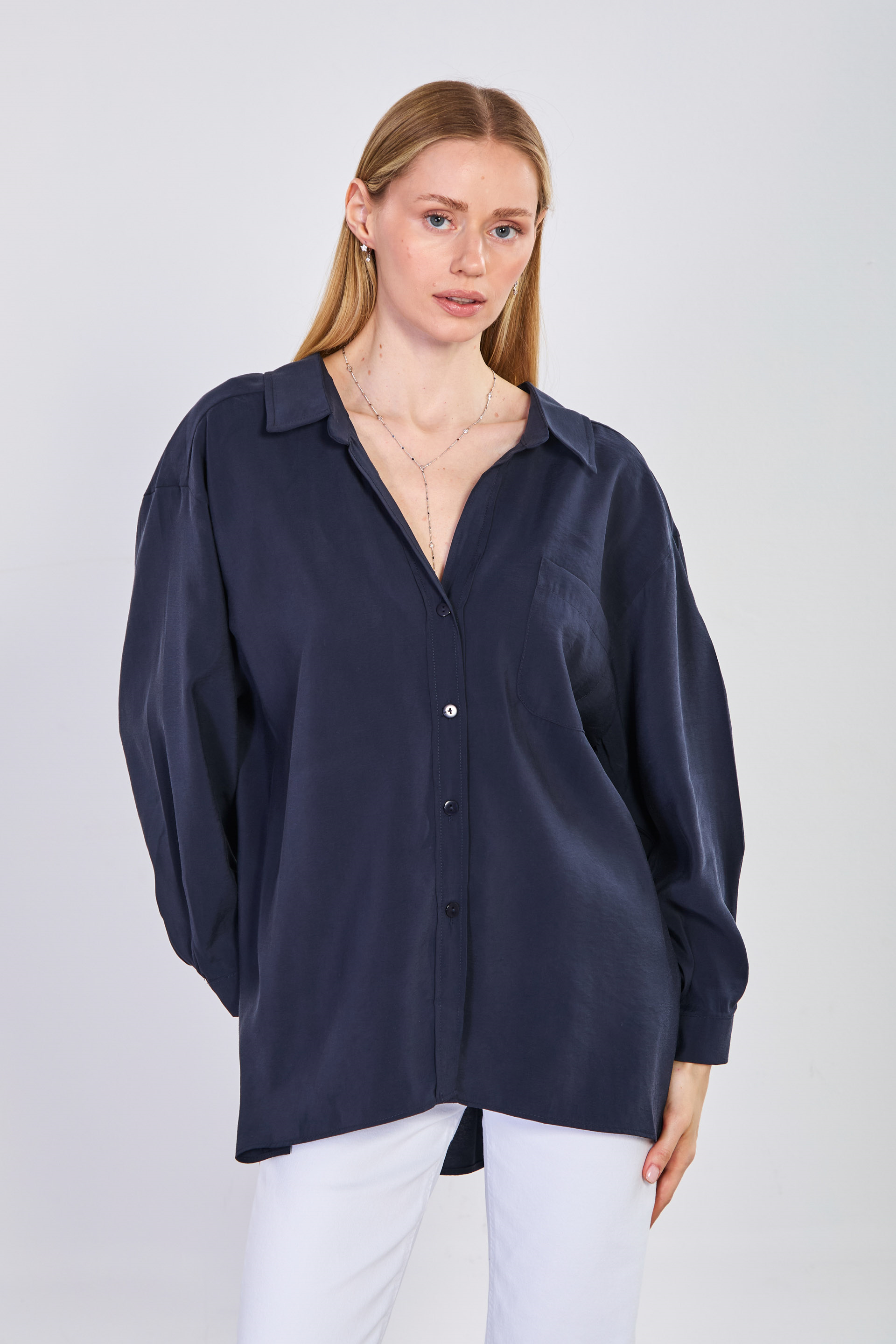 Kadın Tek Cepli V Yaka Gömlek - Lacivert
