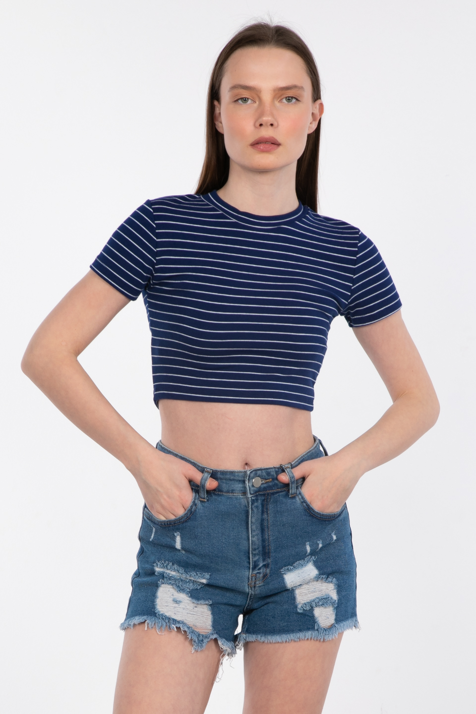 Çizgili bisiklet yaka crop t-shirt-5019 Lacivert
