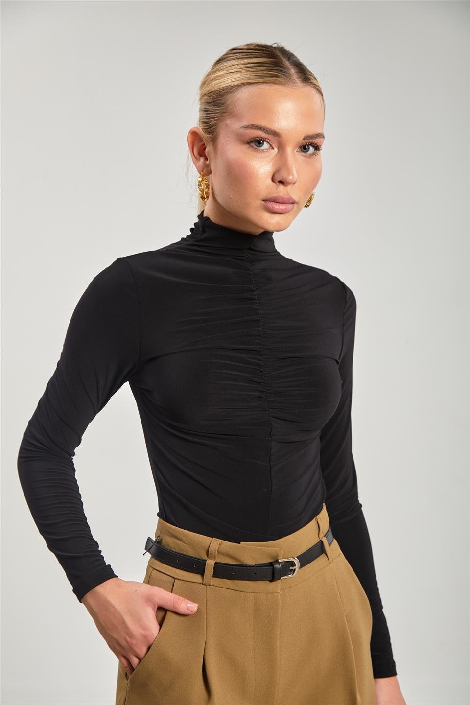 Dik yaka önü büzgülü bluz-13747 Siyah