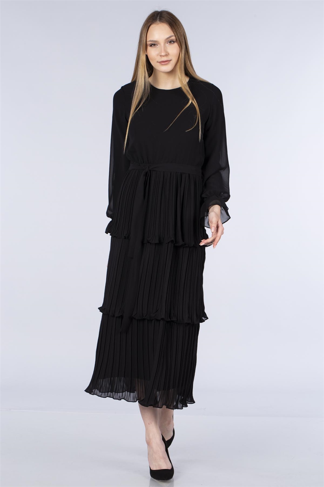 Eteği Katlı Piliseli Şifon Elbise-Siyah