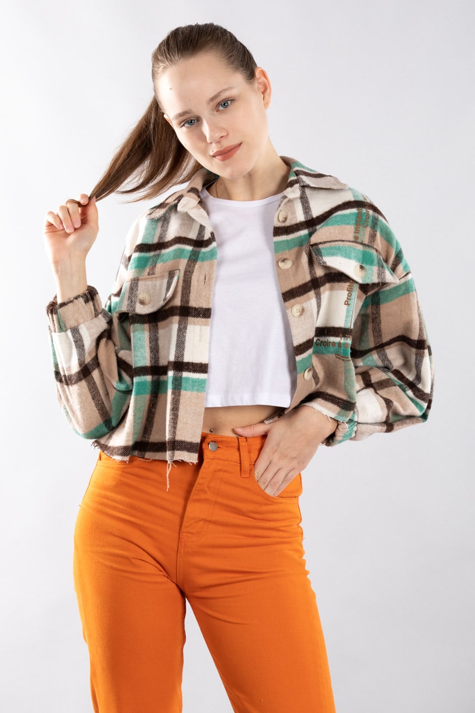 Eteği püsküllü yazı baskılı ekose gömlek-6108 Benetton