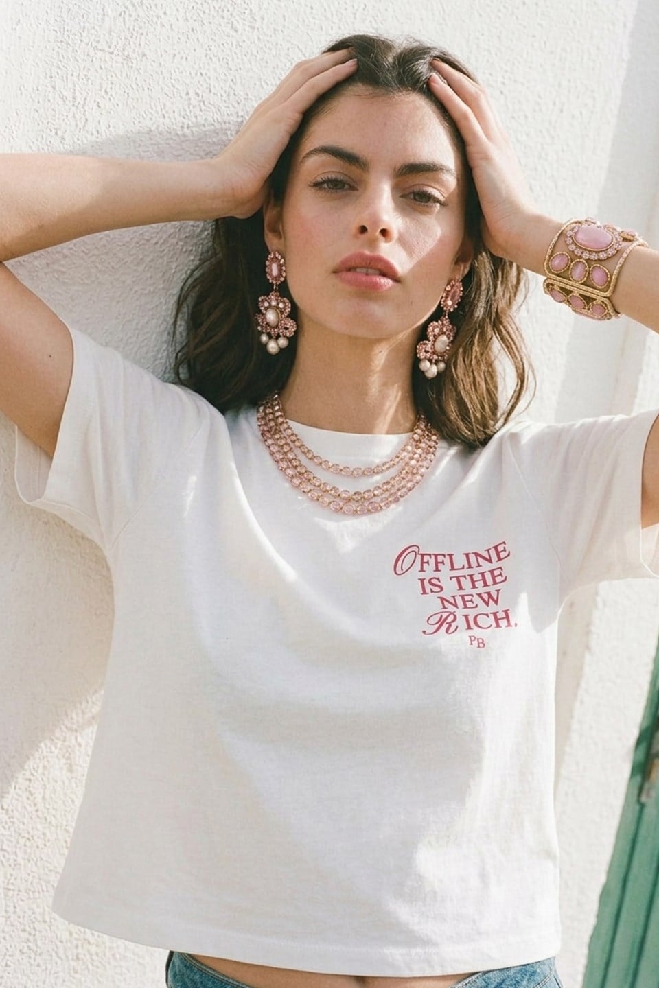 Kadın Göğsü Yazı Baskılı T-Shirt - Ekru