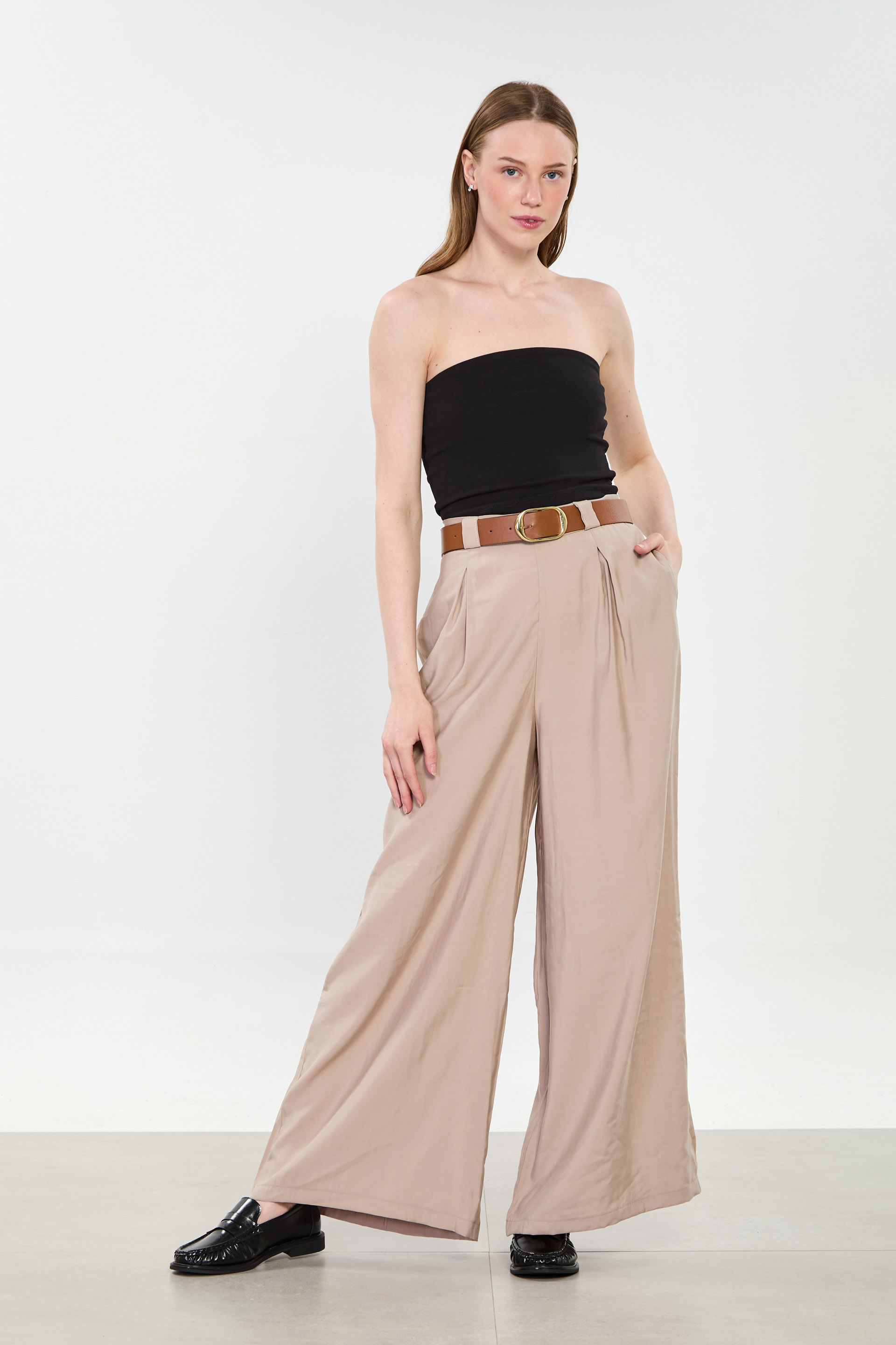 Kadın Önü Kemerli Pileli Bol Paça Pantolon - Vizon