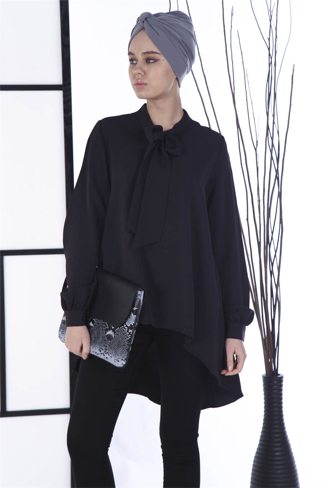 Fularlı Yaka Tunik-Siyah