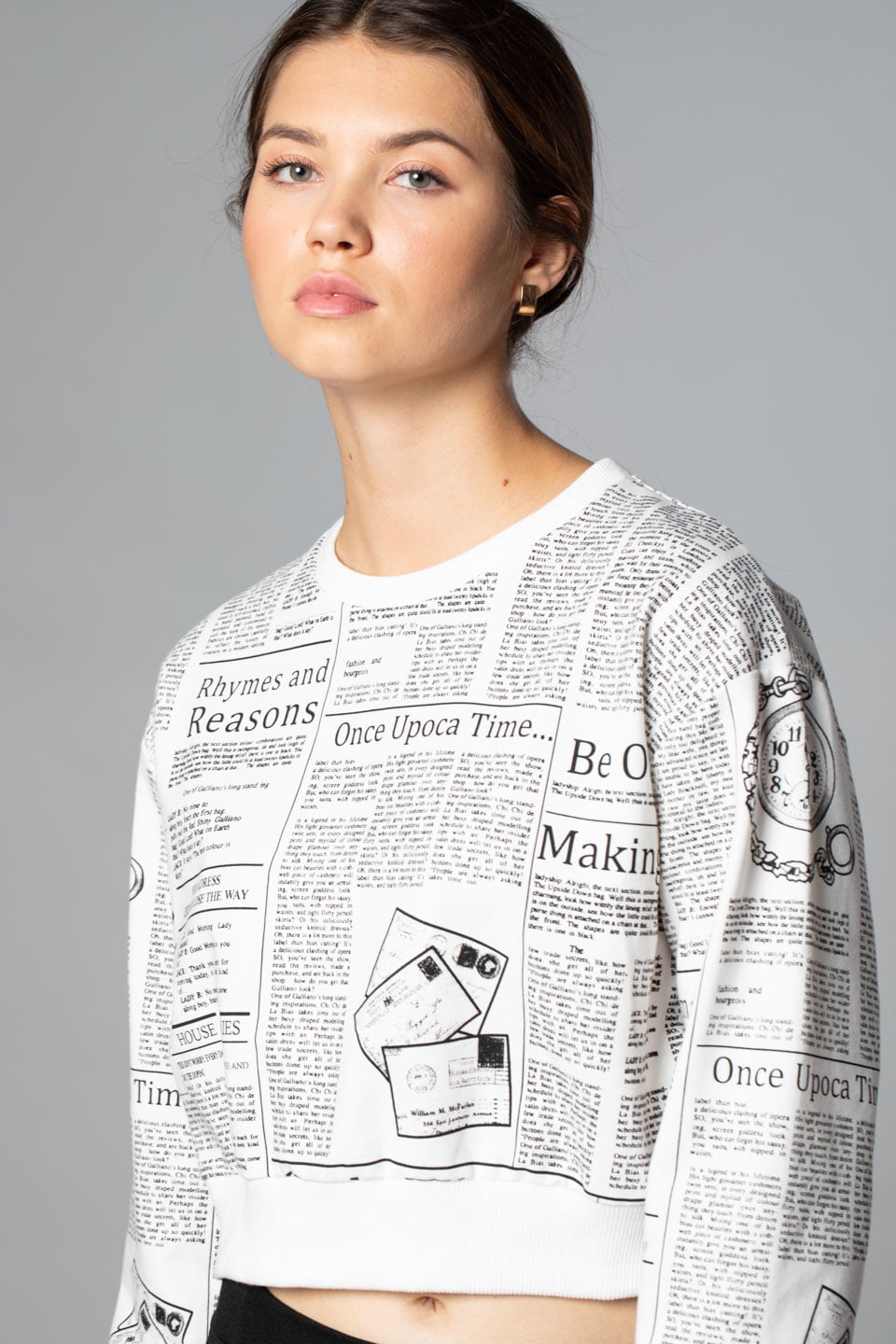 Gazete Baskılı Sweatshirt-Beyaz