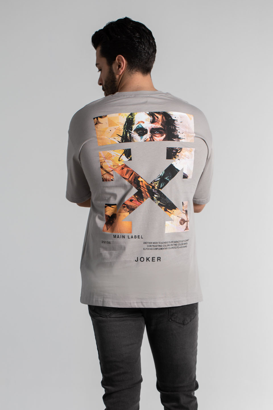 Göğüsü baskılı t-shirt-4001 Gri