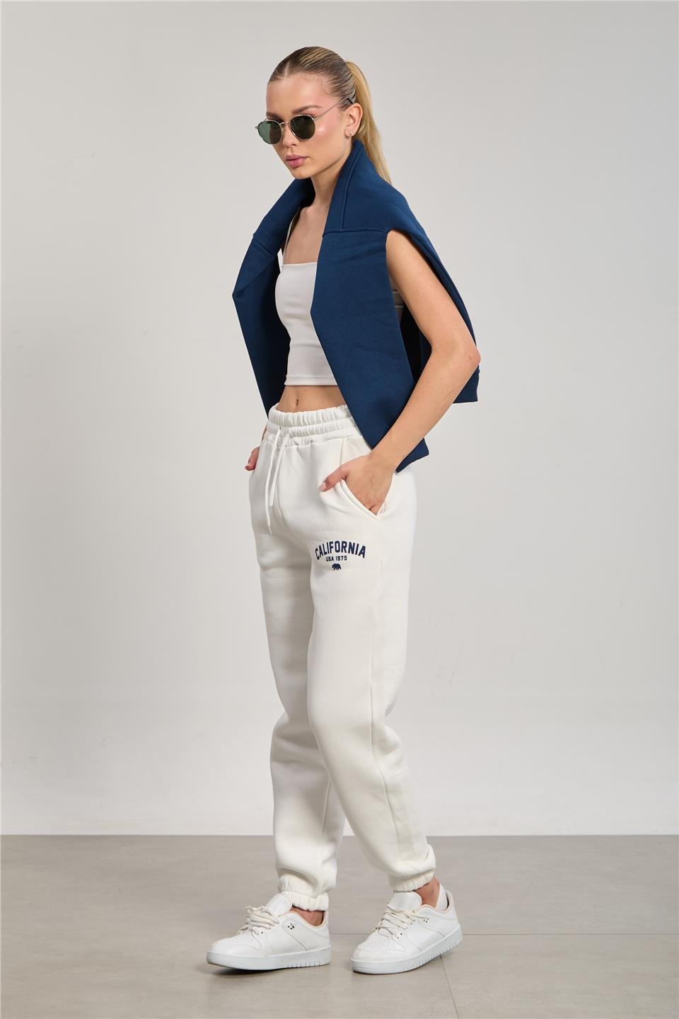 Kadın Paçası Lastikli California Baskılı Eşofman Altı - Ekru