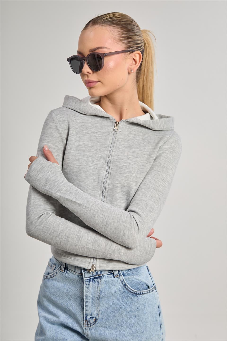 Kadın Parmak Geçmeli Fermuarlı Sweatshirt - Kar Melanj